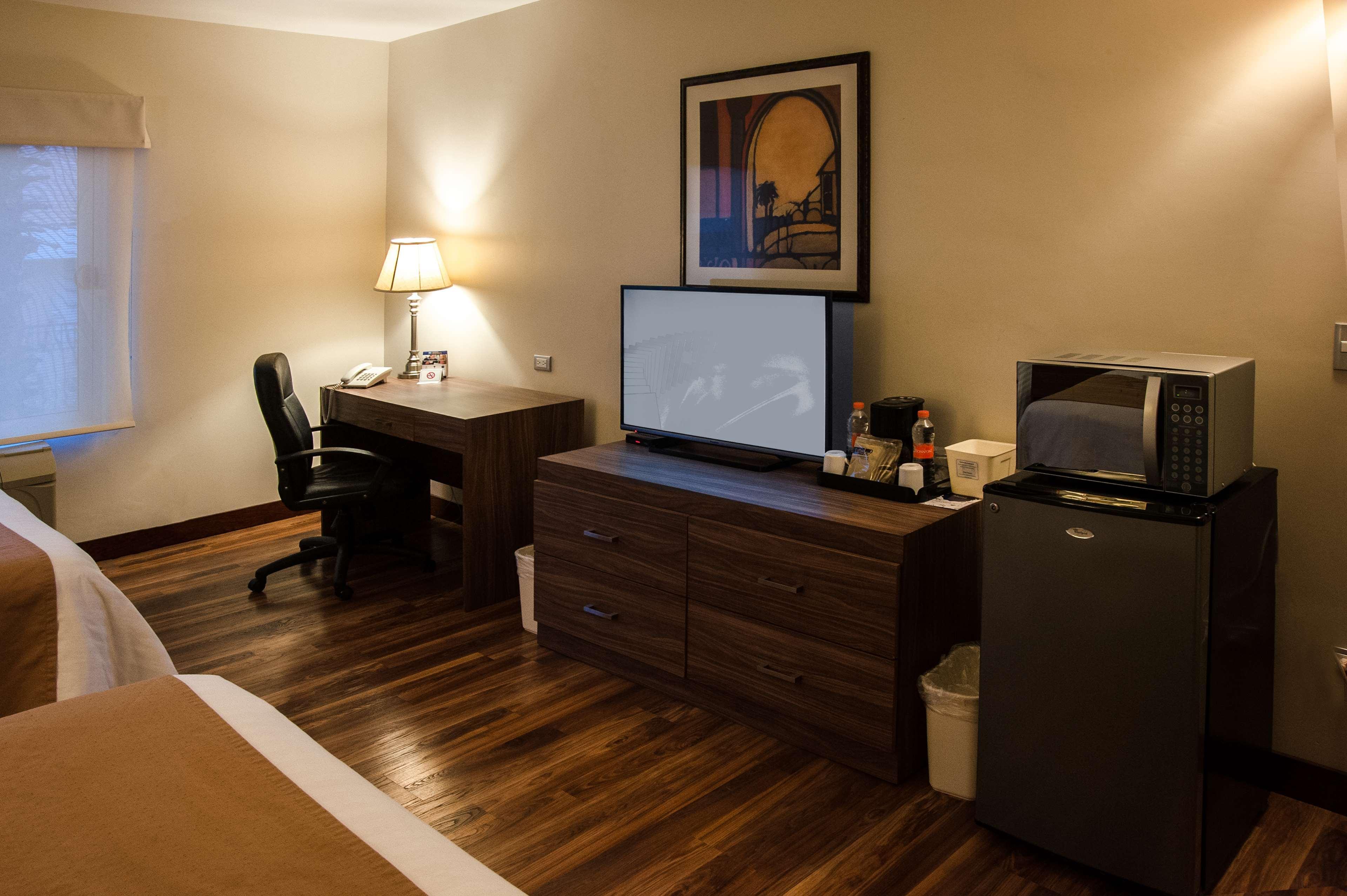 Best Western Plus Chihuahua Aeropuerto Eksteriør billede