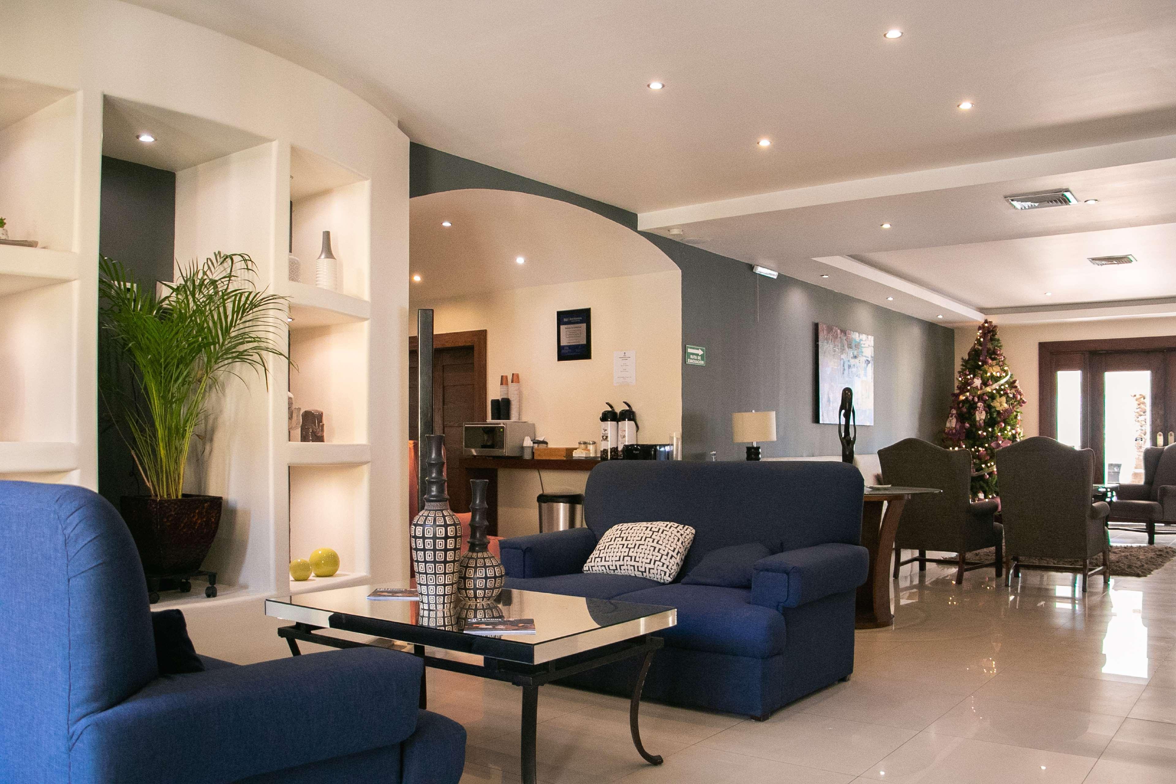 Best Western Plus Chihuahua Aeropuerto Eksteriør billede
